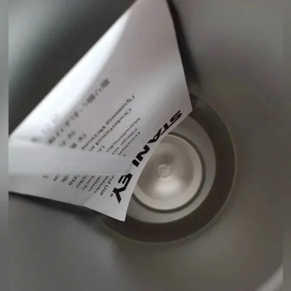 Stanley FlowState Quencher H2.0 Tumbler / 40oz / Color: Mist / light Green - Picture 6 of 9